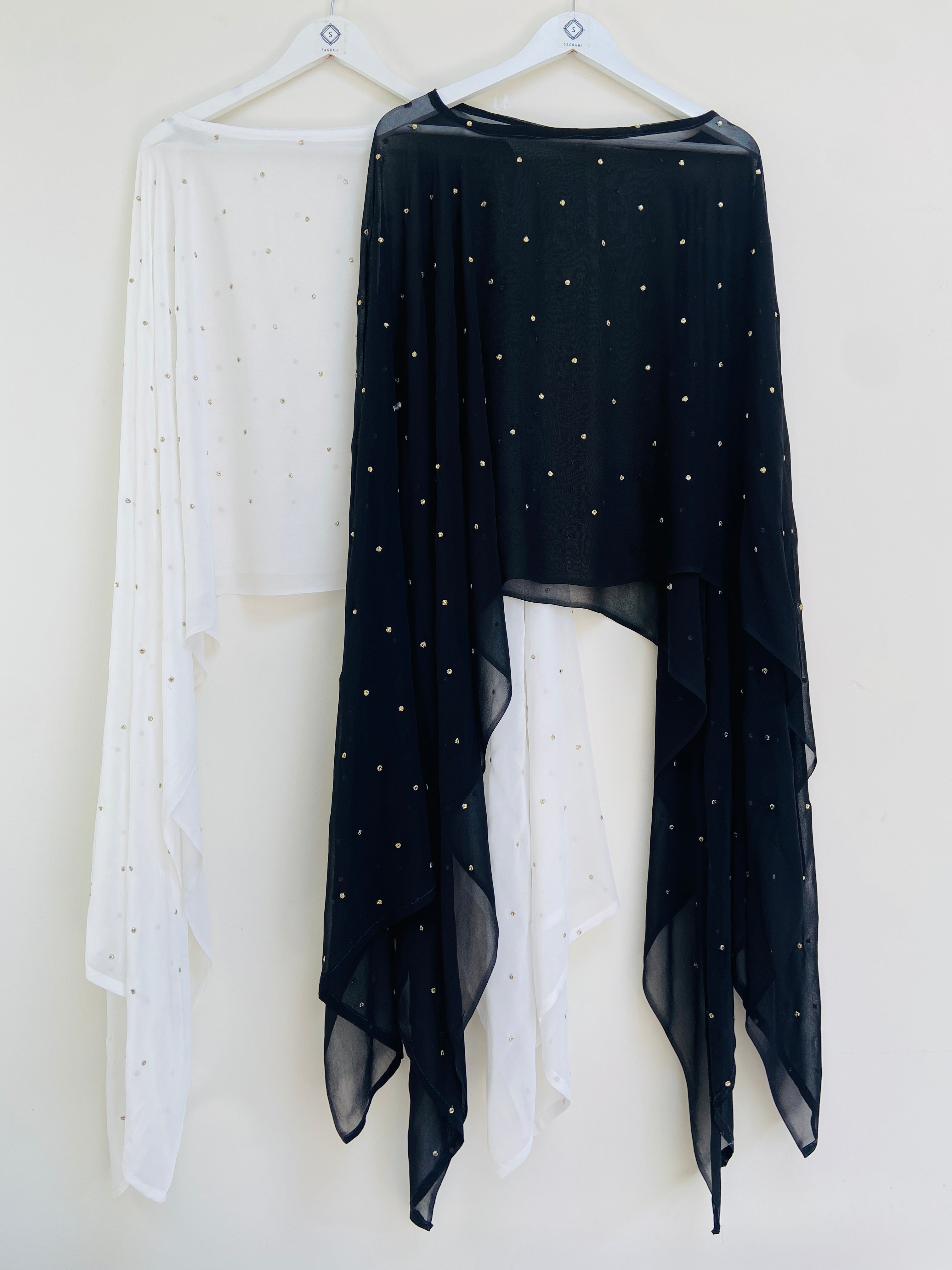 Black and white chiffon chunni kaftan